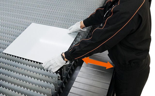 レーザ加工機 OPTIPLEX Ez - 製品情報 | ヤマザキマザック